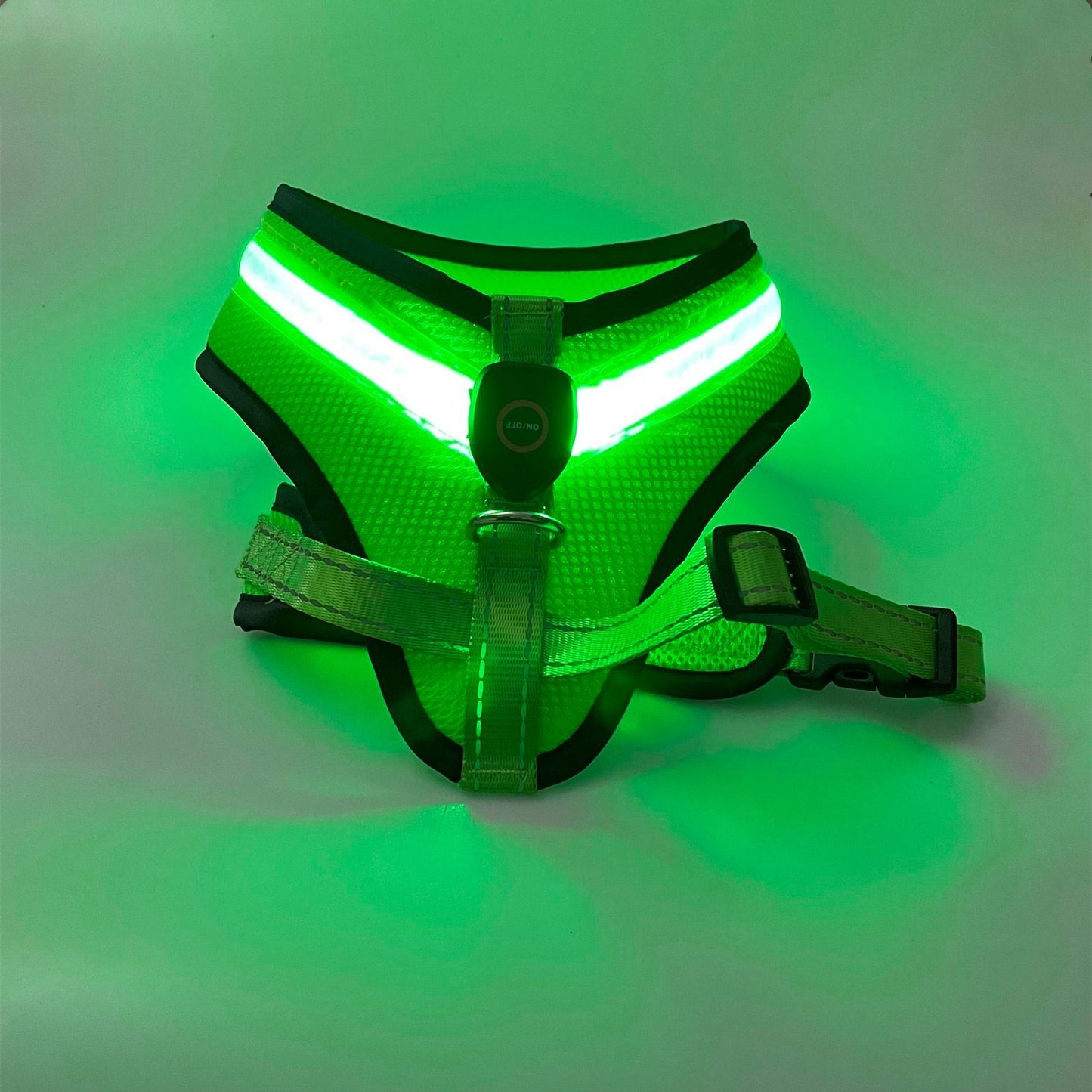 Peitoral com LED USB Recarregável – Pet Fino Focinho